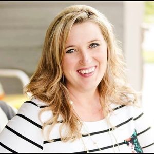 Meet your Posher, Sabrina